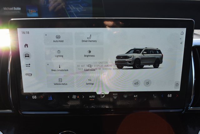 New 2025 Ford Expedition Max Platinum image 26