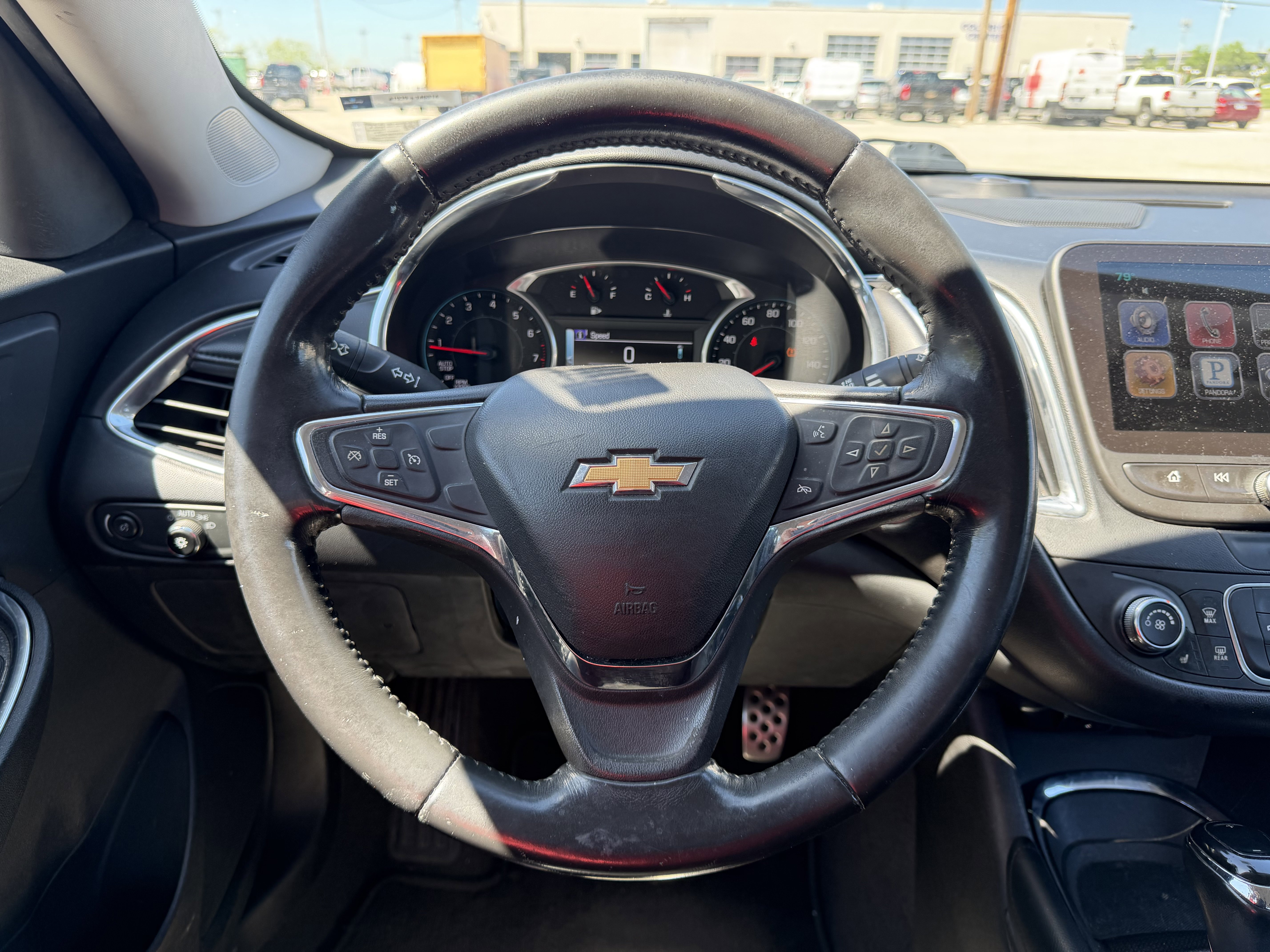 Used 2016 Chevrolet Malibu LT w/ Leather Package FWD image 14