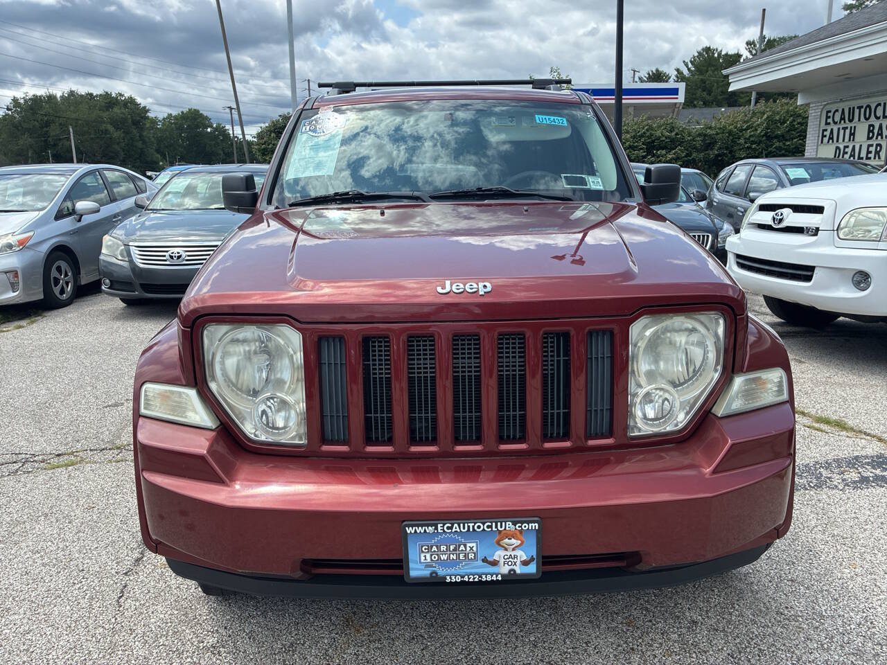 Used 2009 Jeep Liberty Sport w/ Popular Equipment Group AWD/4WD image 2
