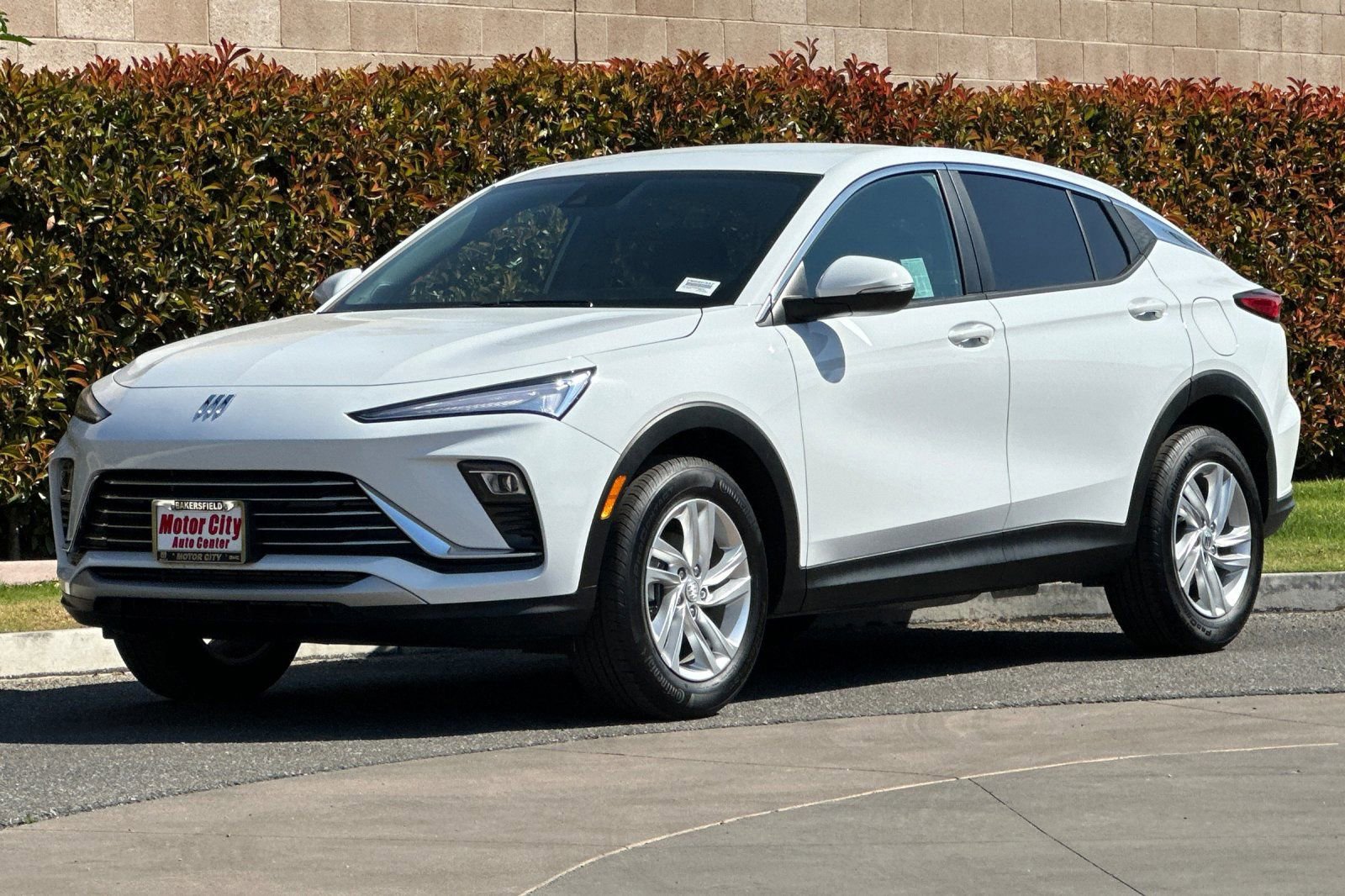 Certified 2025 Buick Envista Preferred image 8