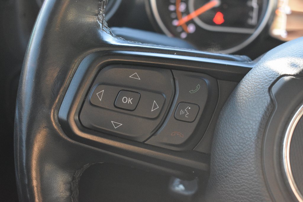 Used 2022 Jeep Gladiator Sport image 14