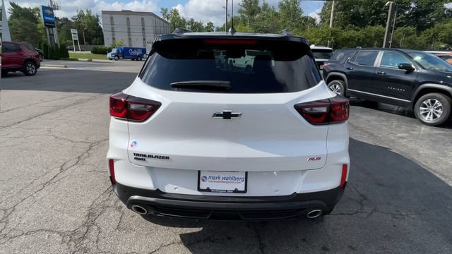 New 2026 Chevrolet TrailBlazer RS w/ Convenience Package AWD/4WD image 9