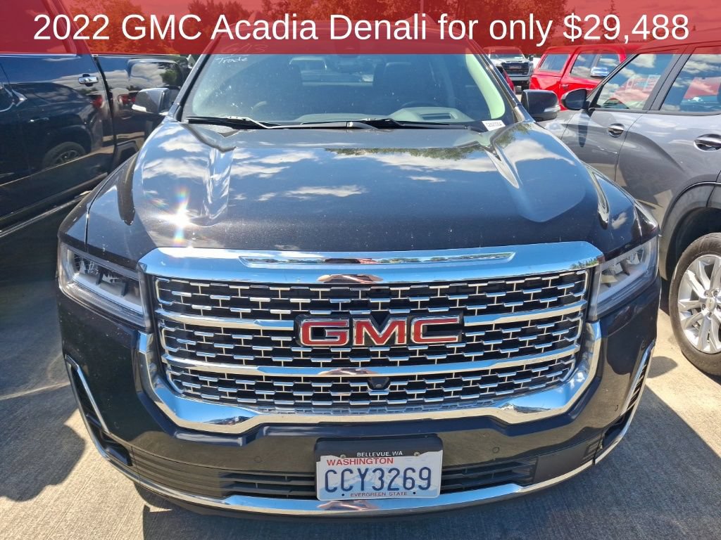 Used 2022 GMC Acadia Denali w/ Black Diamond Edition AWD/4WD image 3