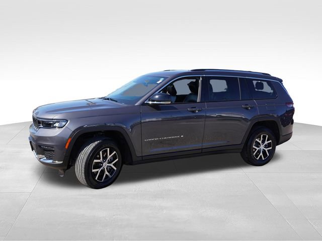 Certified 2023 Jeep Grand Cherokee L Limited w/ Luxury Tech Group II AWD/4WD image 10