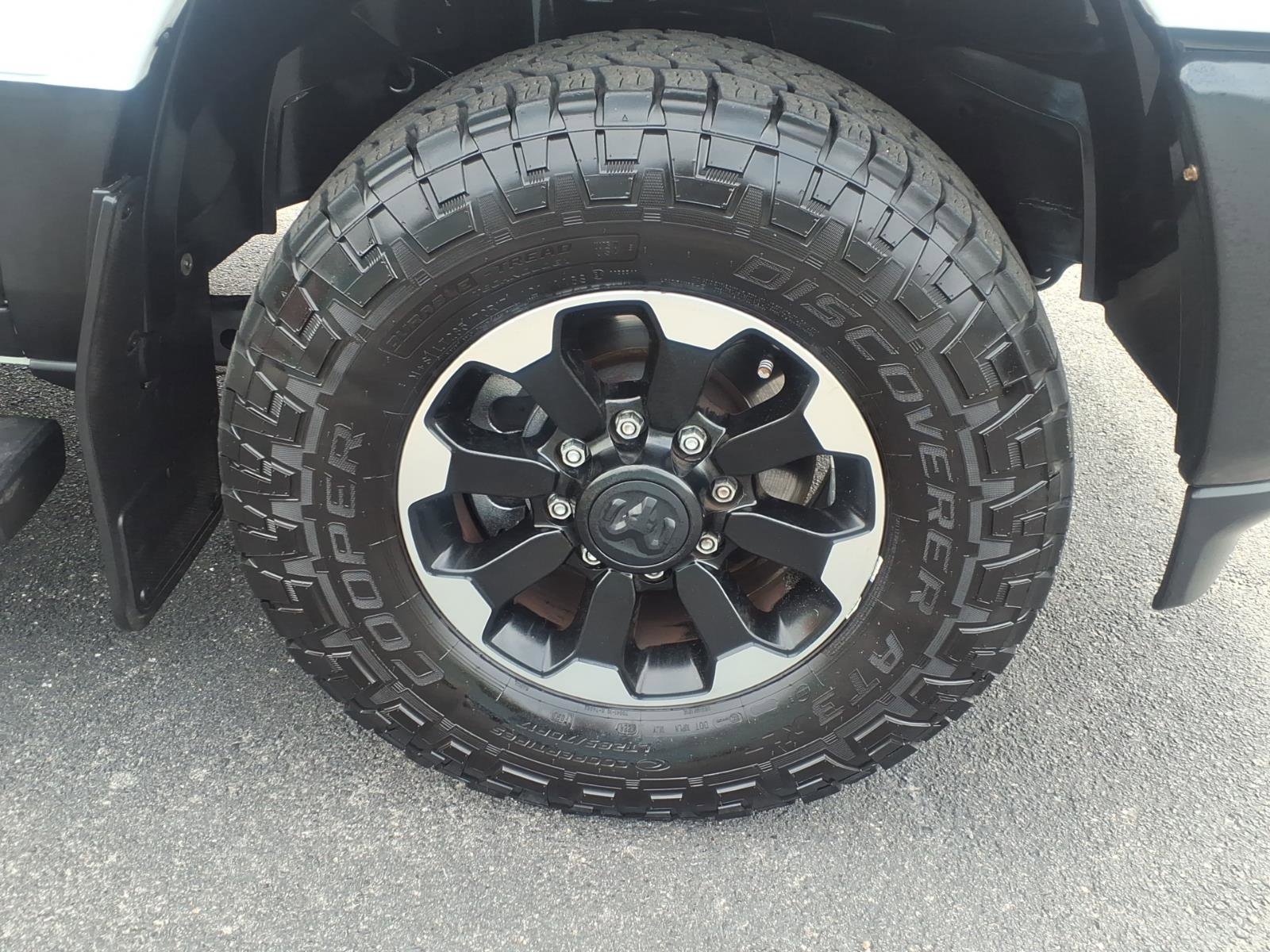 Used 2021 RAM 2500 Tradesman AWD/4WD image 9
