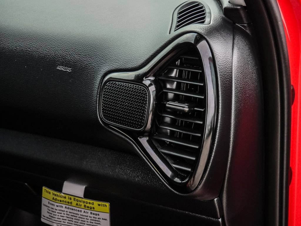 Used 2025 Kia Soul S FWD image 17