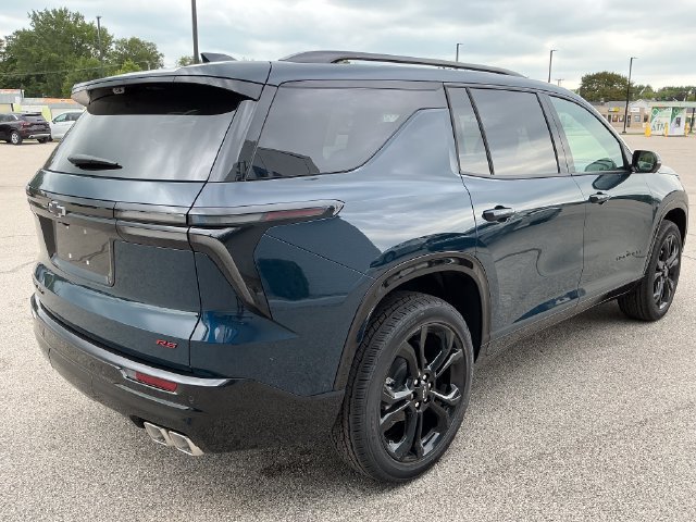 New 2027 Chevrolet Traverse RS w/ LPO, Floor Liner Package AWD/4WD image 21