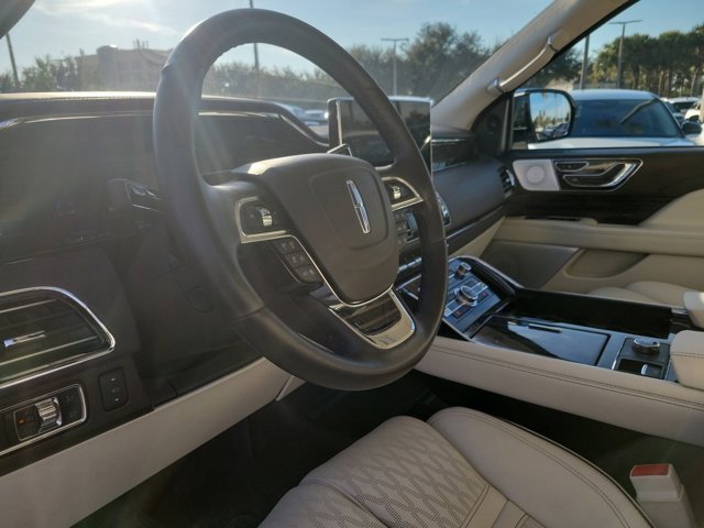Certified 2024 Lincoln Navigator Black Label image 22