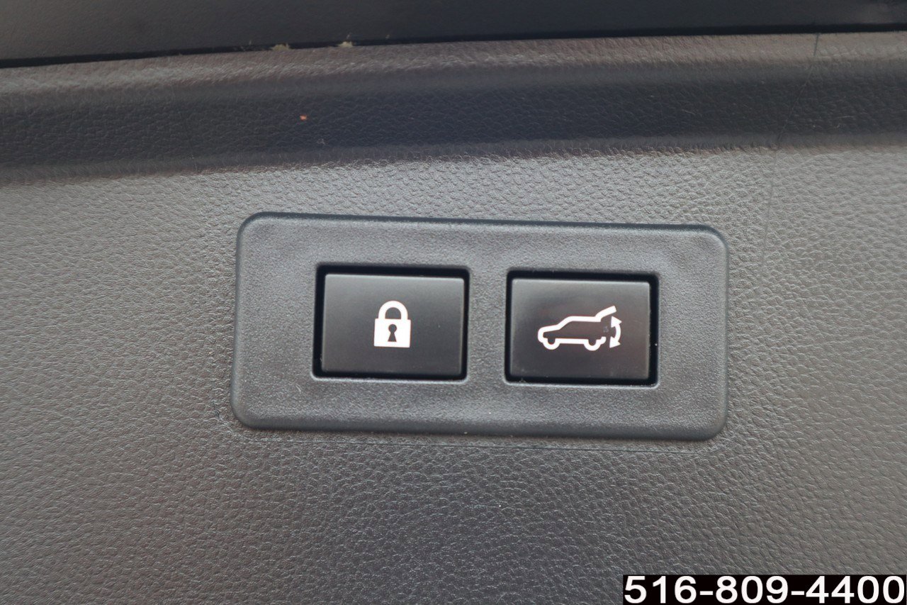 Used 2023 Subaru Outback Premium image 33