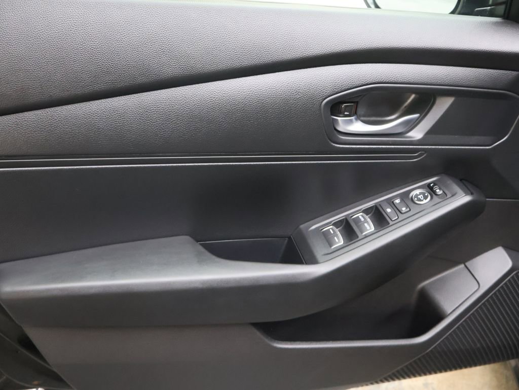 Used 2025 Honda Accord LX image 16