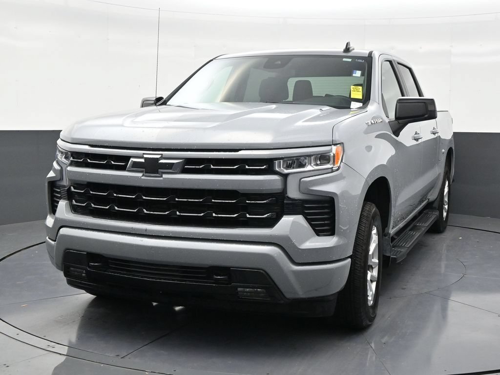 Used 2025 Chevrolet Silverado 1500 RST RWD image 8