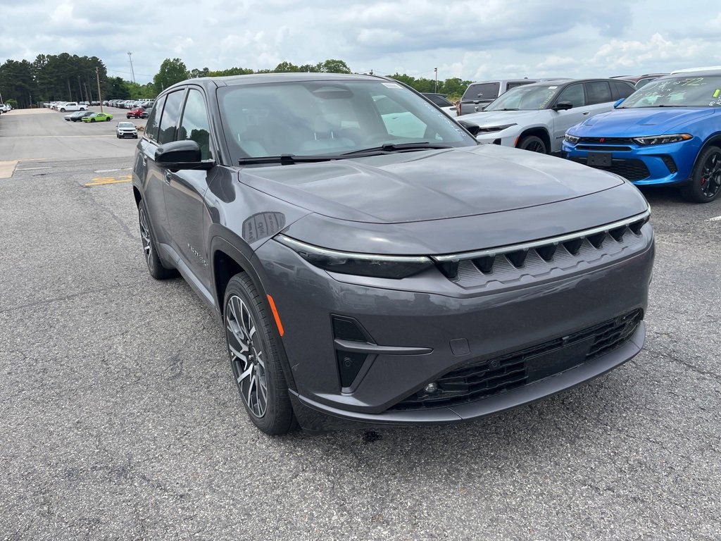 New 2025 Jeep Wagoneer S Limited image 3