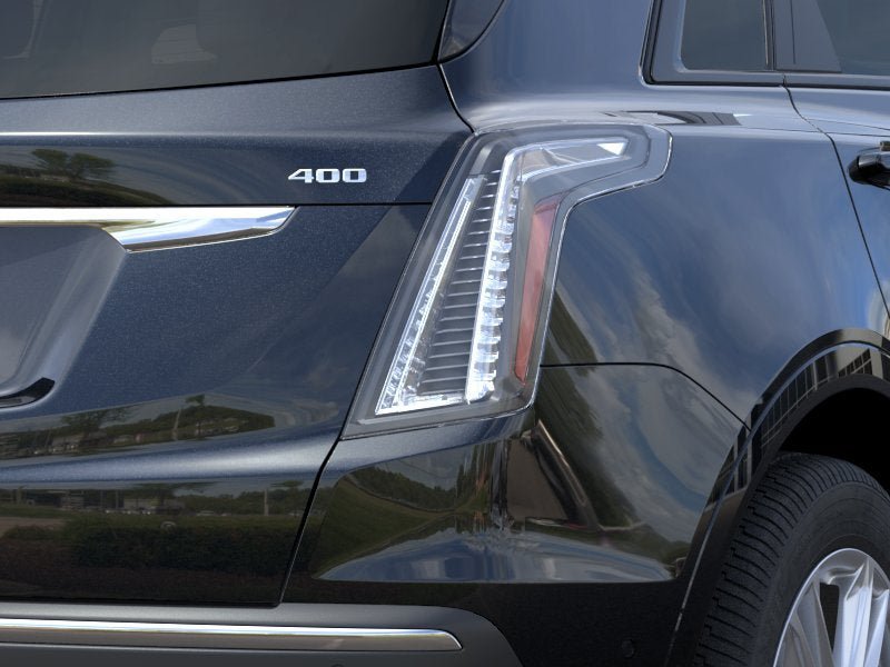 New 2026 Cadillac XT5 Sportv w/ LPO, Floor Liner Package AWD/4WD image 11
