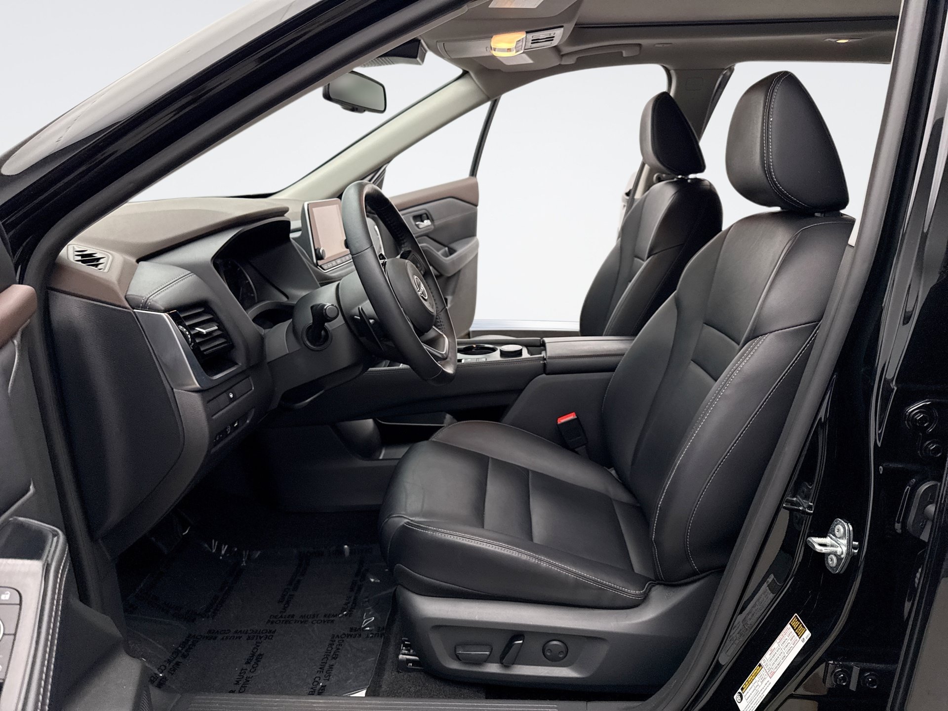 Used 2023 Nissan Rogue SL AWD/4WD image 11