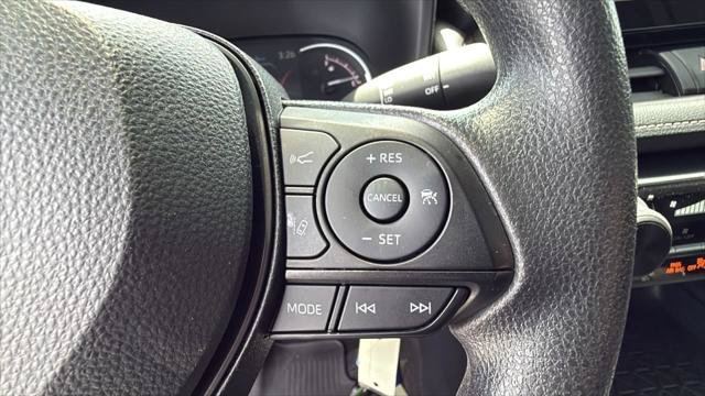 Certified 2025 Toyota RAV4 LE AWD/4WD image 26