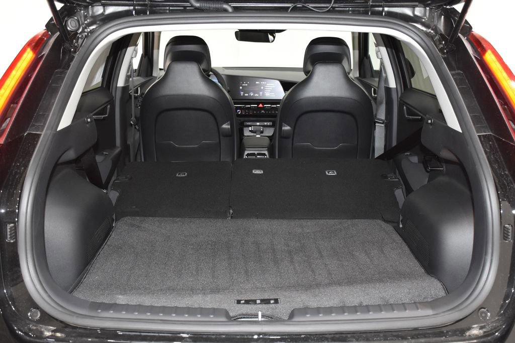 New 2025 Kia Niro EX image 29