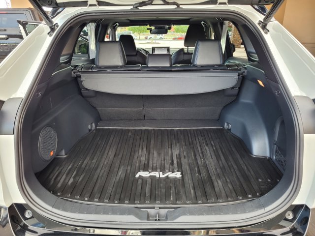 Certified 2020 Toyota RAV4 XSE AWD/4WD image 33