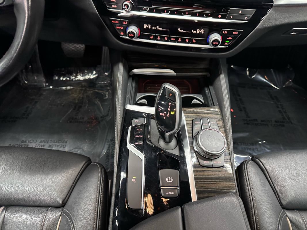 Used 2019 BMW 540i xDrive w/ Convenience Package image 36