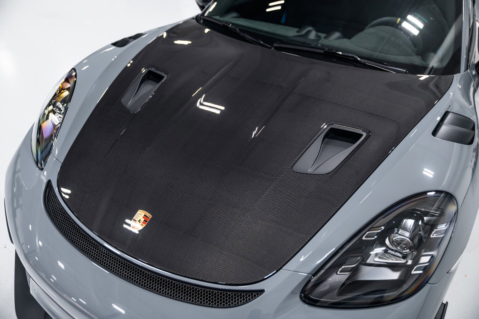 Used 2025 Porsche 718 Cayman GT4 RS image 19