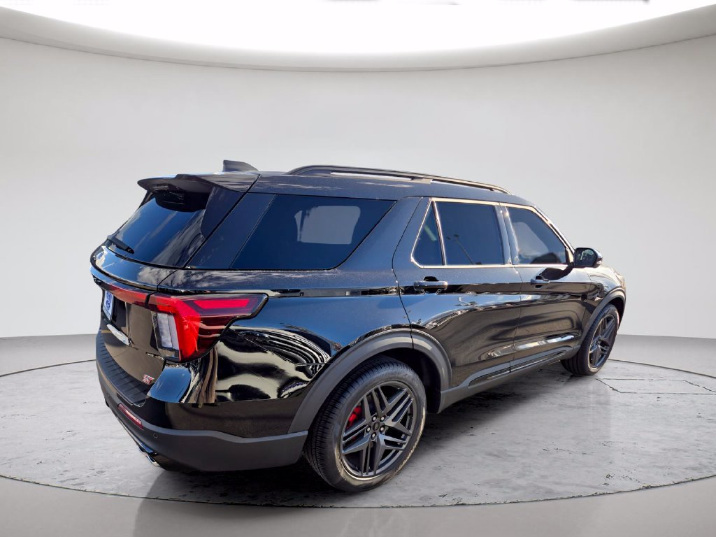 New 2026 Ford Explorer ST w/ Sun And Sound Package AWD/4WD image 4