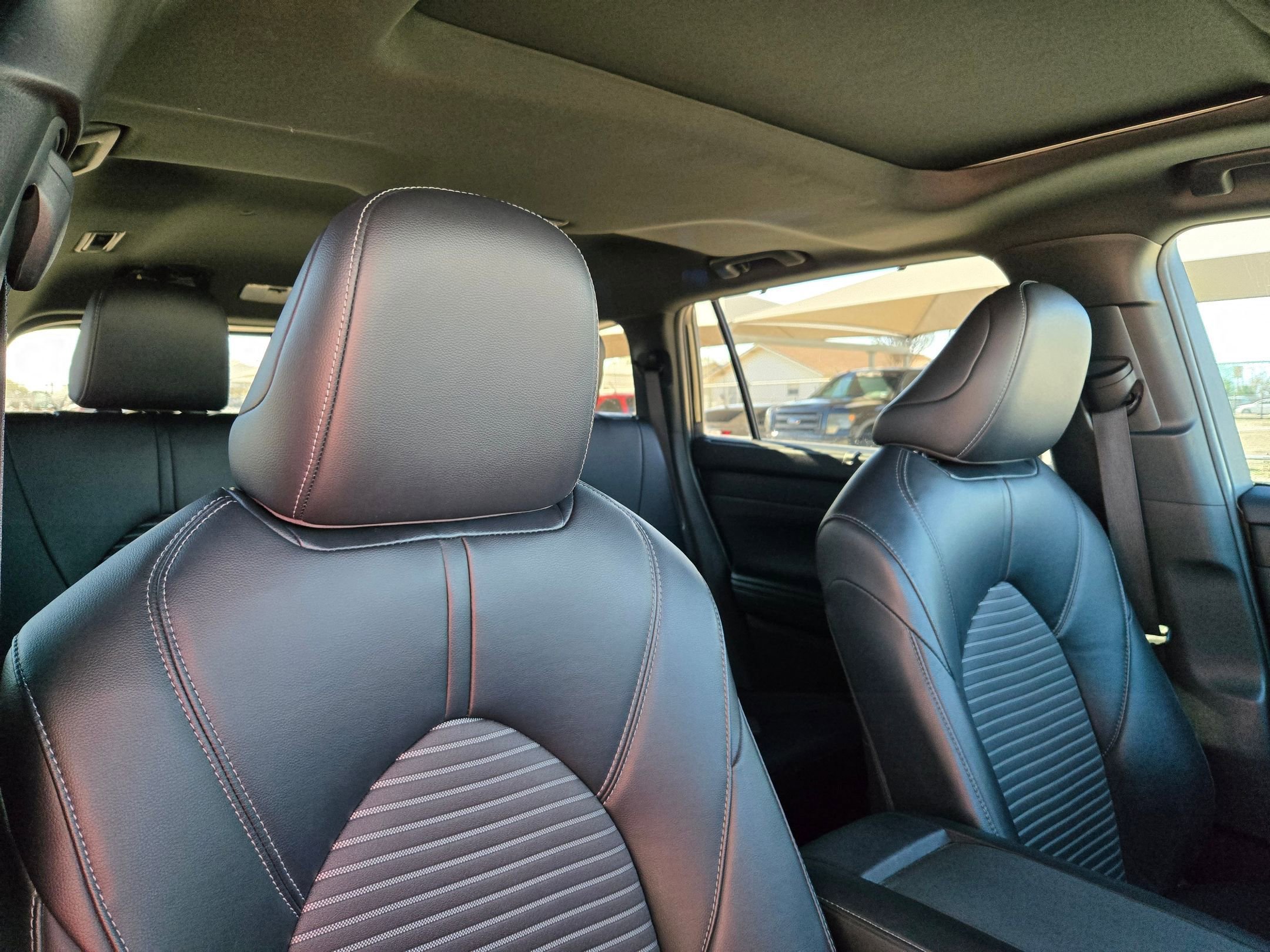 Used 2024 Toyota Highlander XSE image 31