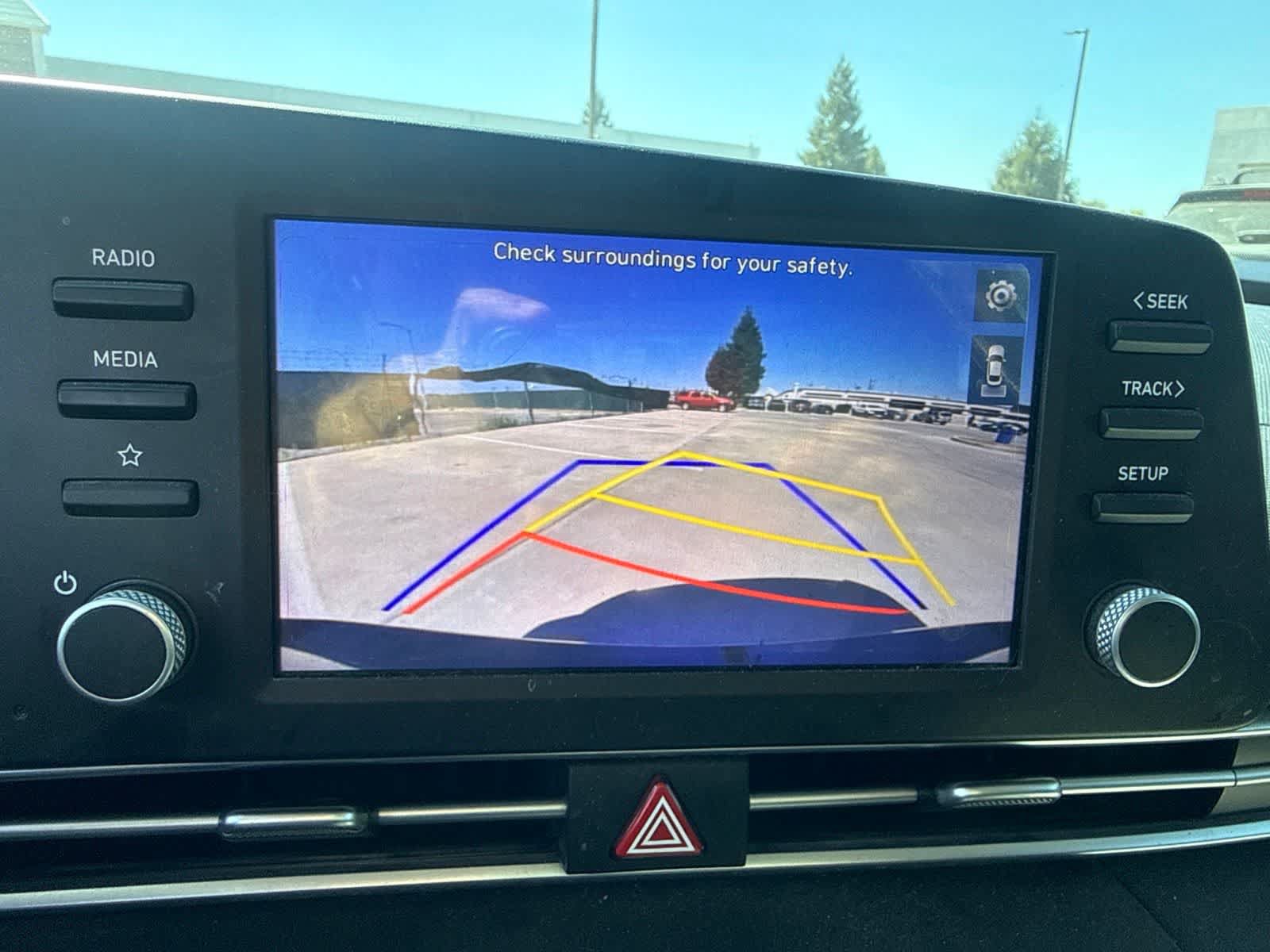 Used 2023 Hyundai Elantra Blue FWD image 25