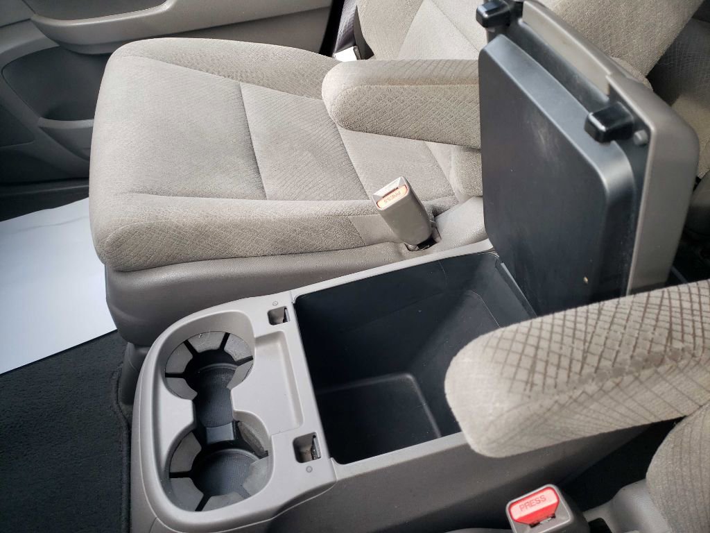 Used 2015 Honda Odyssey EX image 17