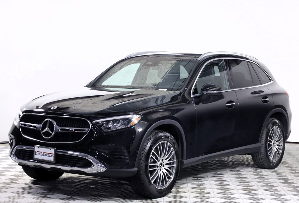 Used 2026 Mercedes-Benz GLC 300 4MATIC image 3