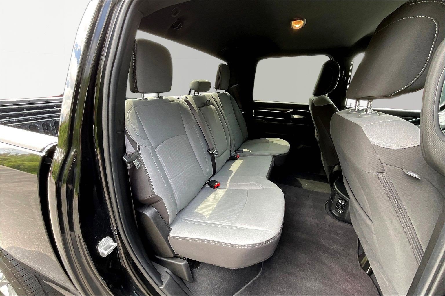 Used 2024 RAM 2500 Big Horn AWD/4WD image 26
