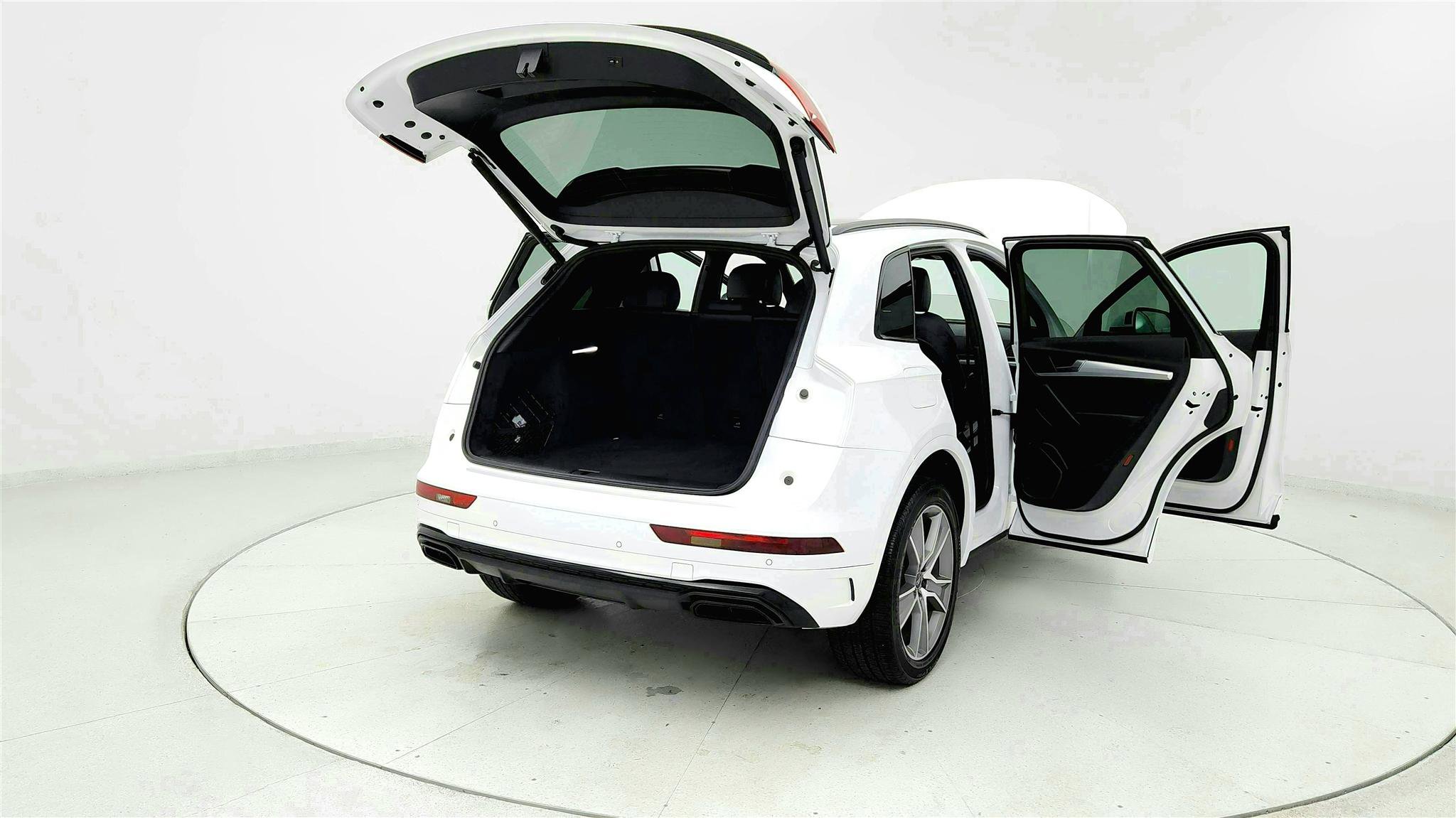 Used 2025 Audi Q5 2.0T Premium AWD/4WD image 11
