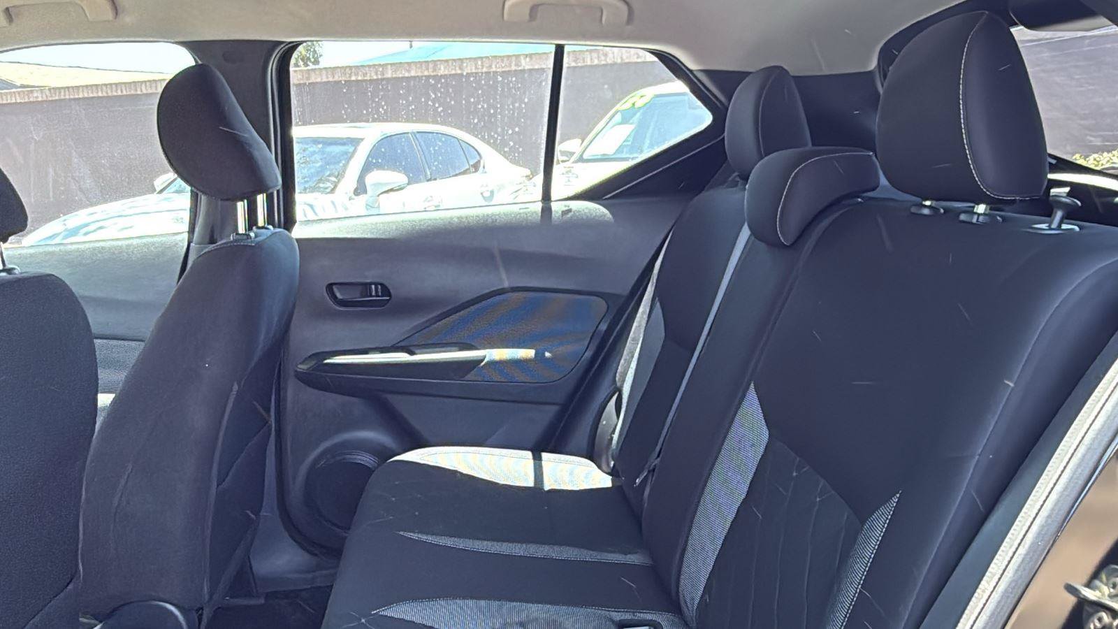 Used 2018 Nissan Kicks S FWD image 23