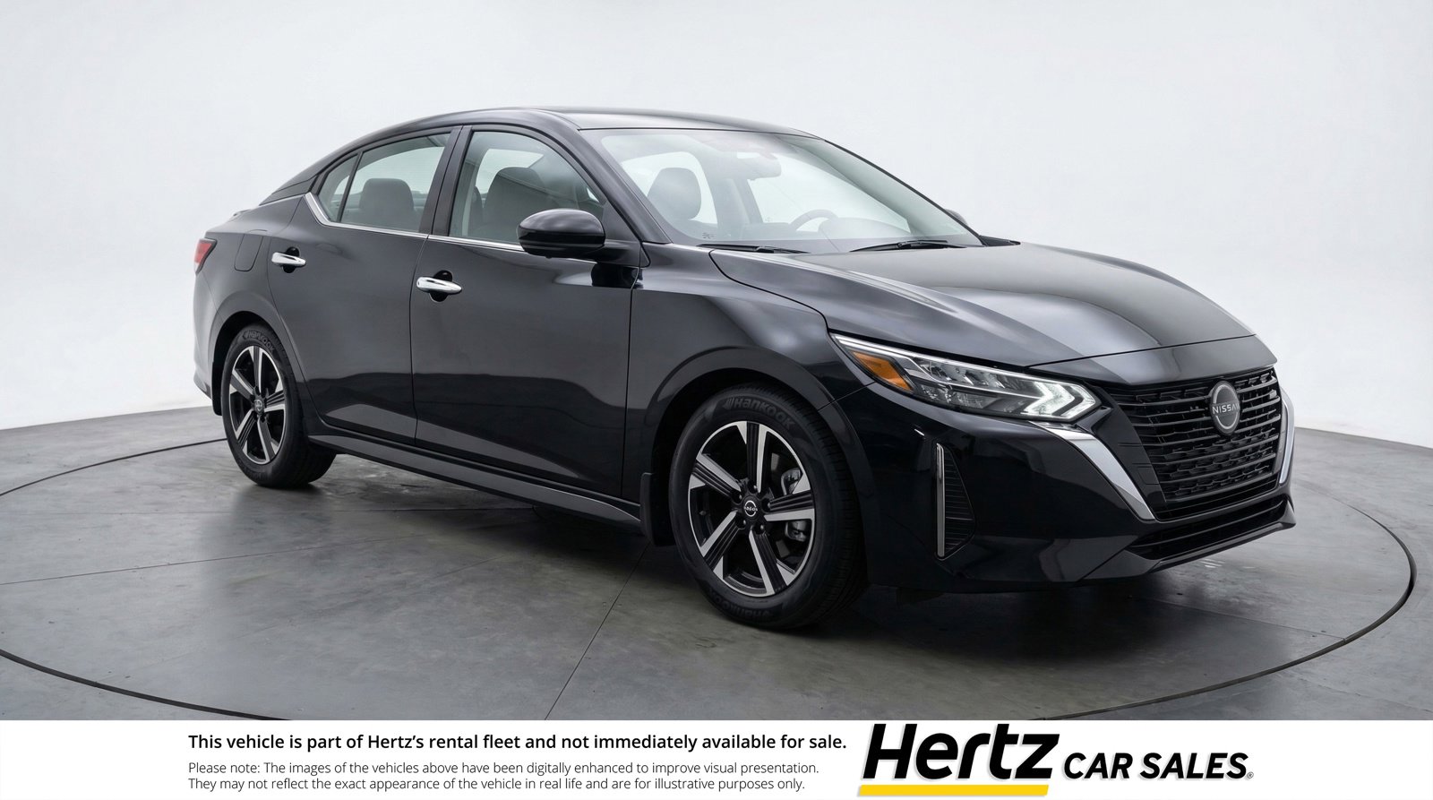 Used 2025 Nissan Sentra SV image 1