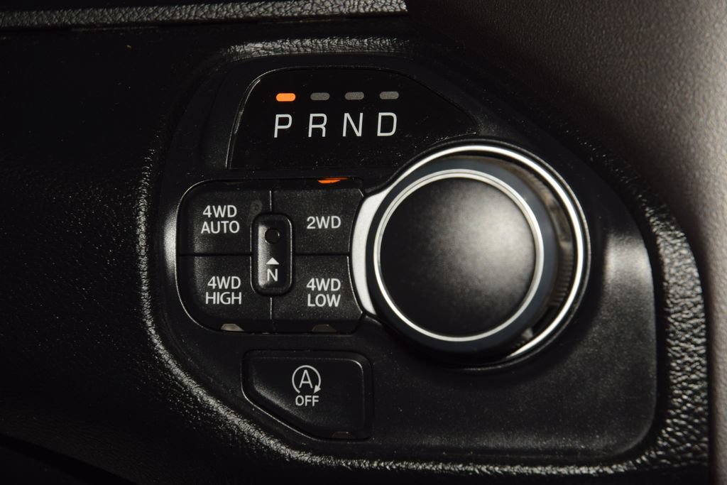 Used 2020 RAM 1500 Big Horn AWD/4WD image 36