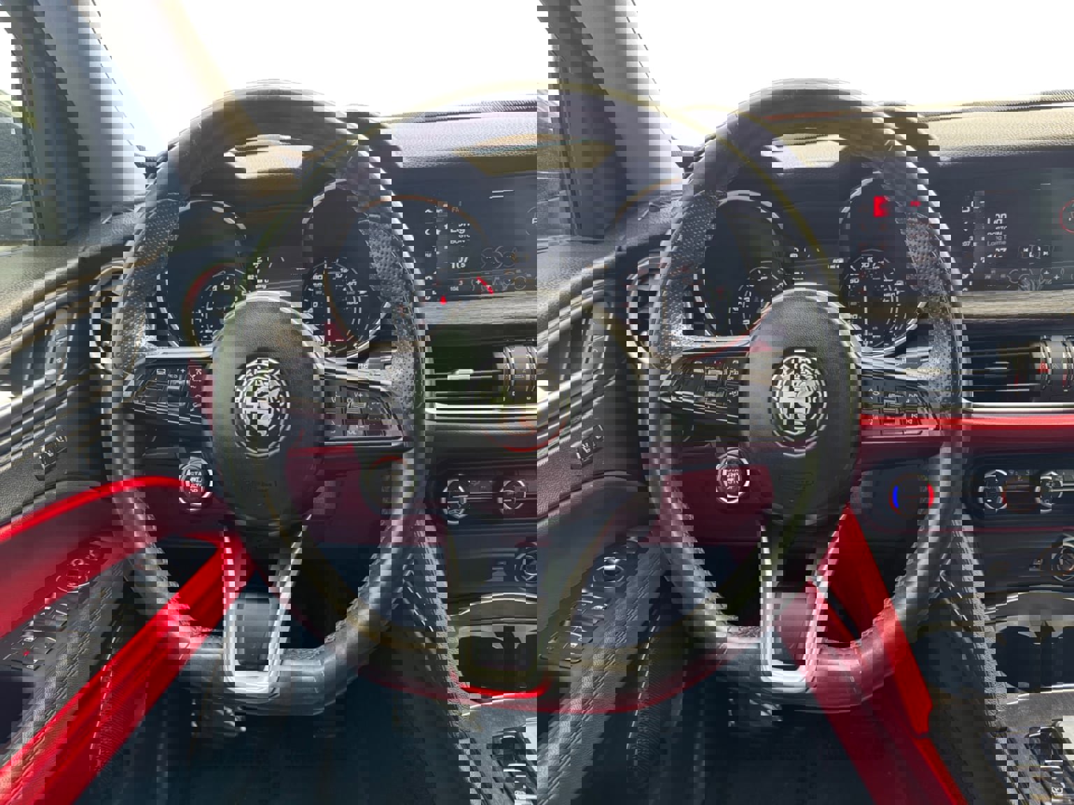 Used 2021 Alfa Romeo Stelvio Sprint w/ Nero Edizione RWD image 13