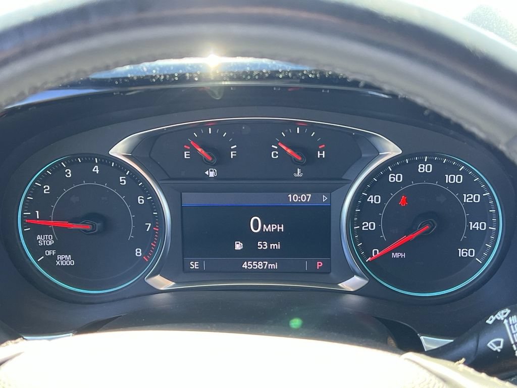 Used 2023 Chevrolet Traverse LT AWD/4WD image 17