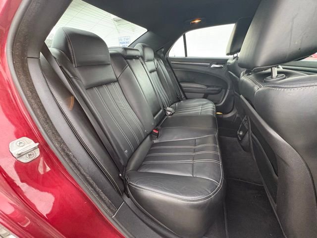 Used 2014 Chrysler 300 S image 28