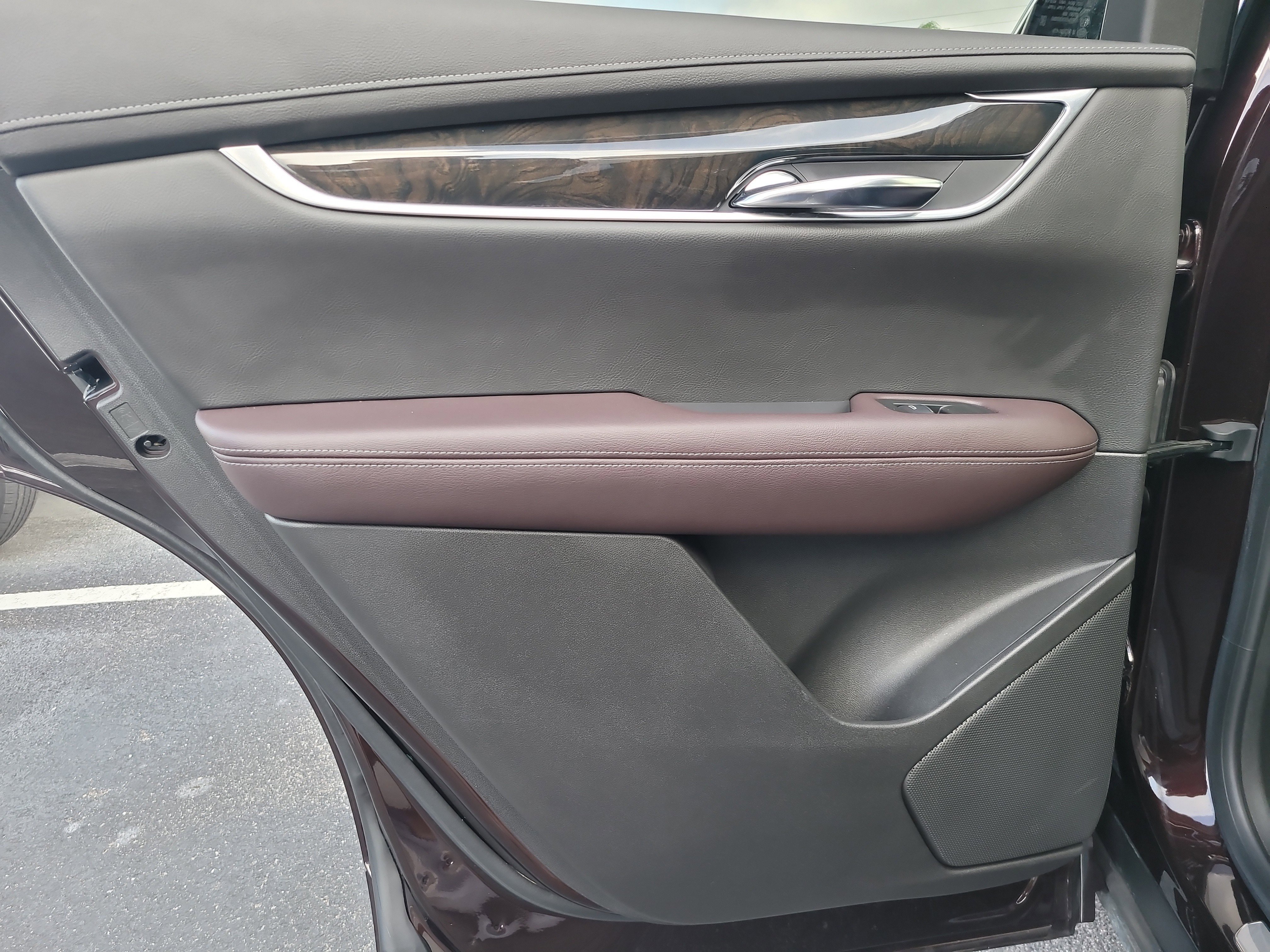 Used 2020 Cadillac XT6 Premium Luxury FWD image 10
