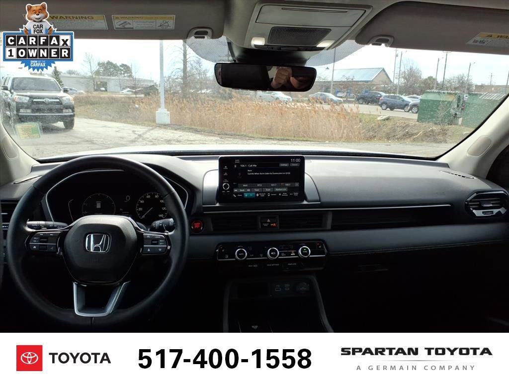 Used 2025 Honda Pilot EX-L image 12