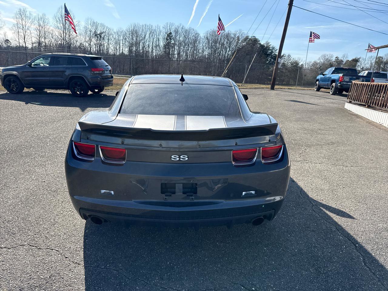 Used 2010 Chevrolet Camaro SS w/ RS Package RWD image 21