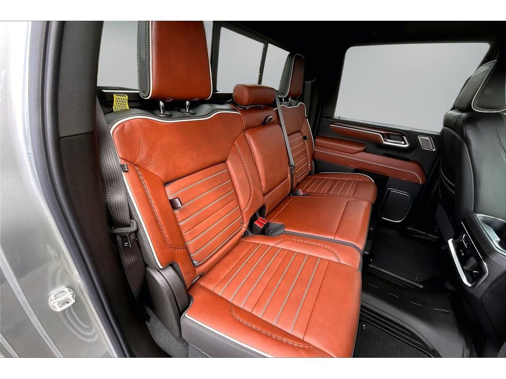 New 2026 GMC Sierra 3500 Denali Ultimate AWD/4WD image 8