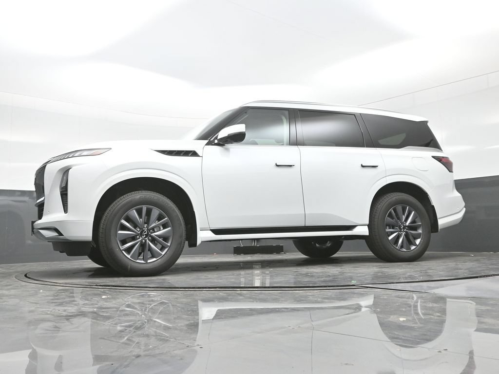 Certified 2026 INFINITI QX80 Pure w/ Cargo Package AWD/4WD image 41