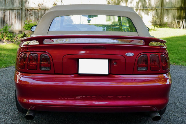 Used 1995 Ford Mustang GT RWD image 17