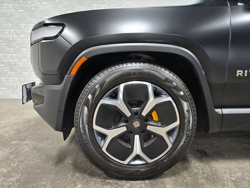 Used 2023 Rivian R1S Adventure AWD/4WD image 65