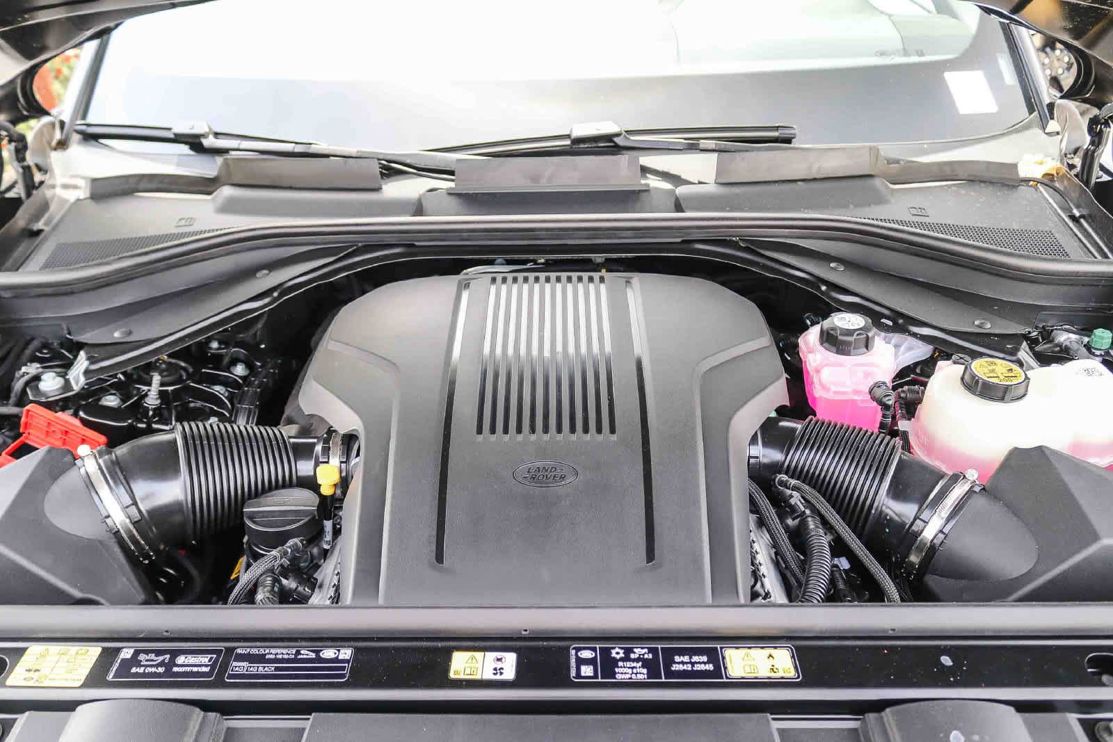 New 2026 Land Rover Range Rover Sport Dynamic SE AWD/4WD image 27
