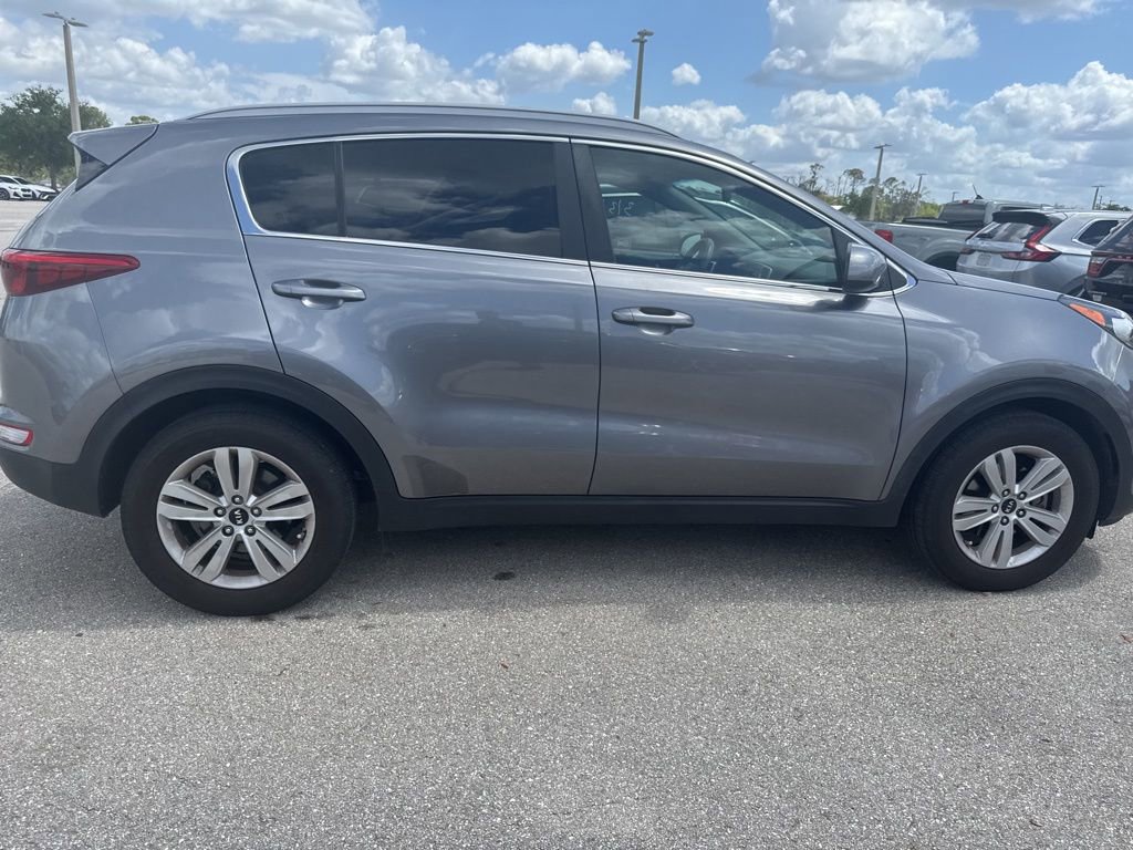 Used 2017 Kia Sportage LX w/ LX Popular Package image 2