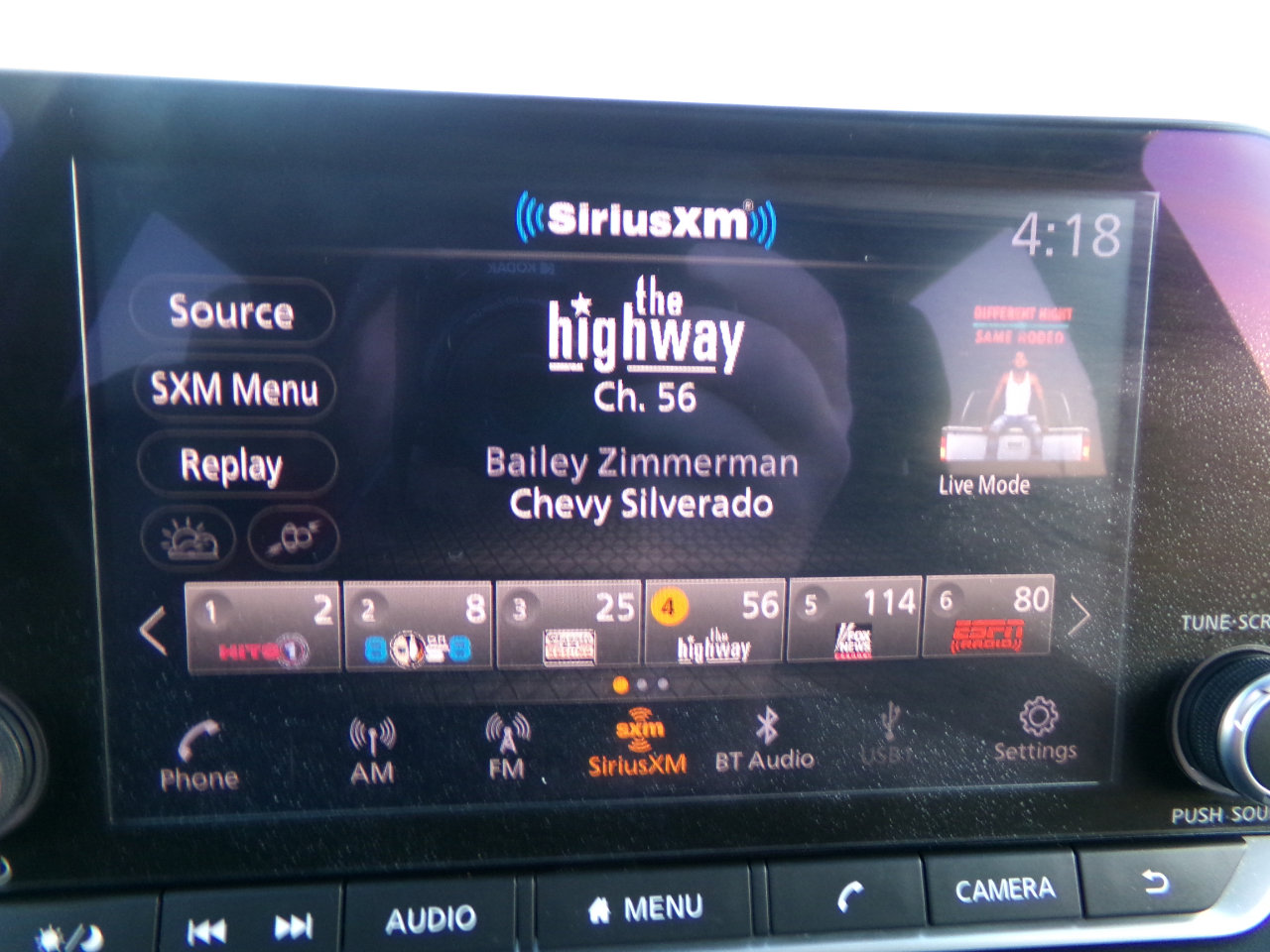 Used 2023 Nissan Rogue SL image 26