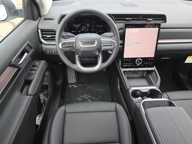 New 2027 GMC Terrain Denali AWD/4WD image 3