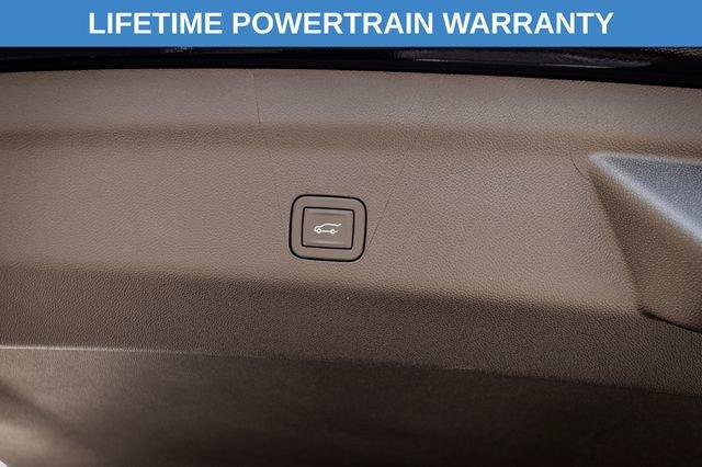 New 2026 Chevrolet Suburban Z71 w/ Z71 Off-Road Package AWD/4WD image 25
