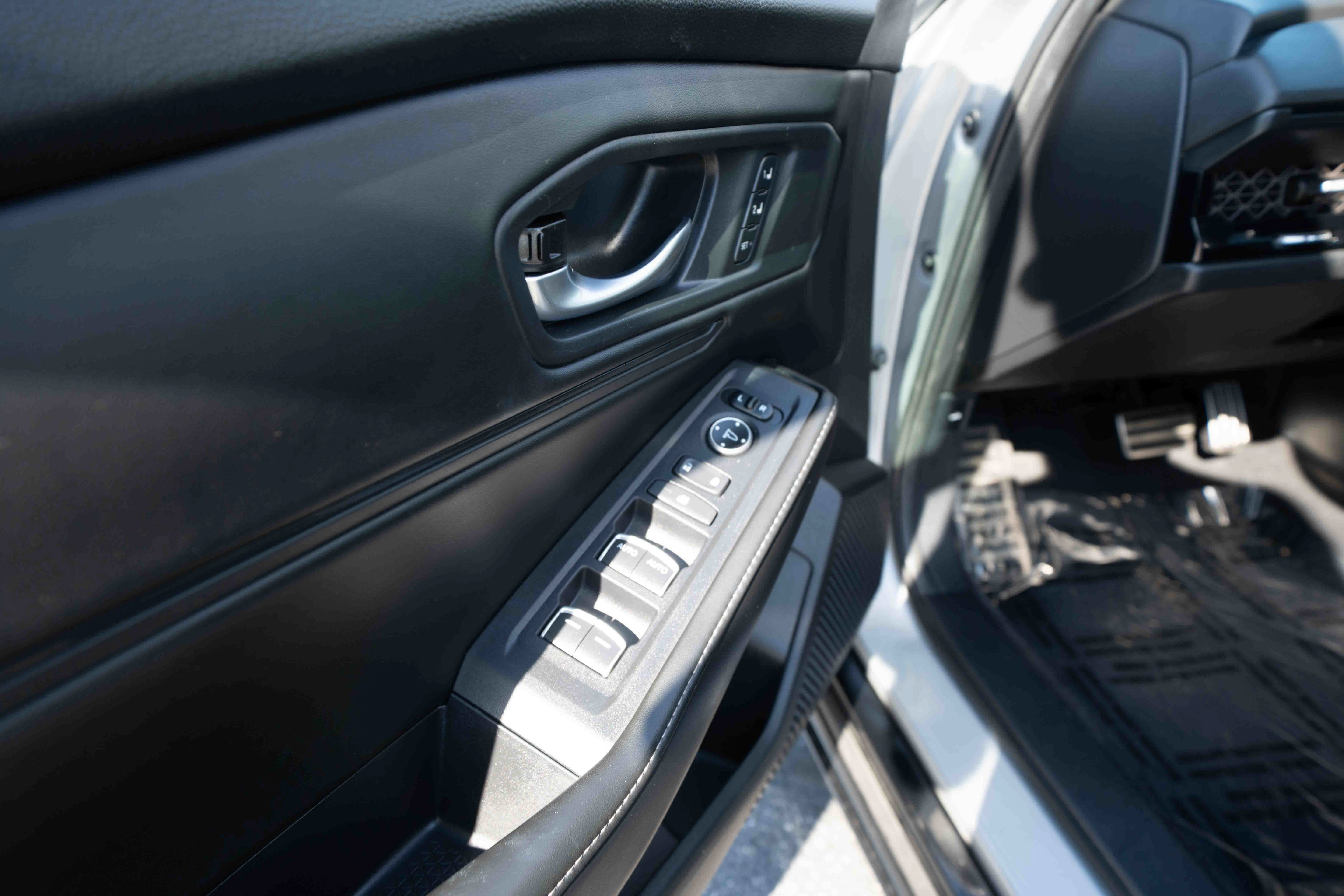 Used 2024 Honda Accord Sport image 7