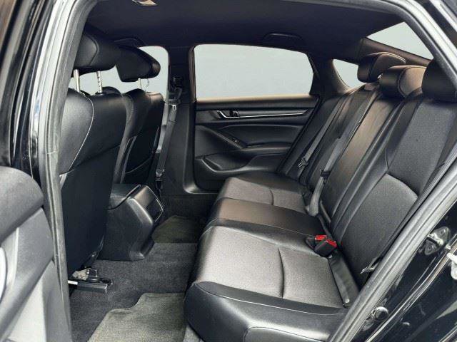 Used 2018 Honda Accord Sport image 36
